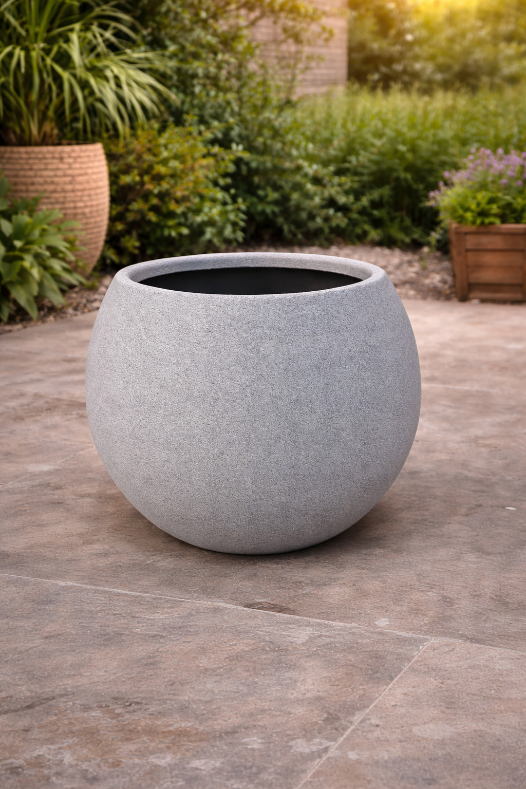 GLOBALBOWL FRP PLANTER SMALL